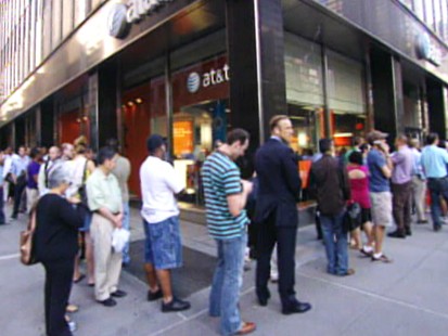 Apple store line