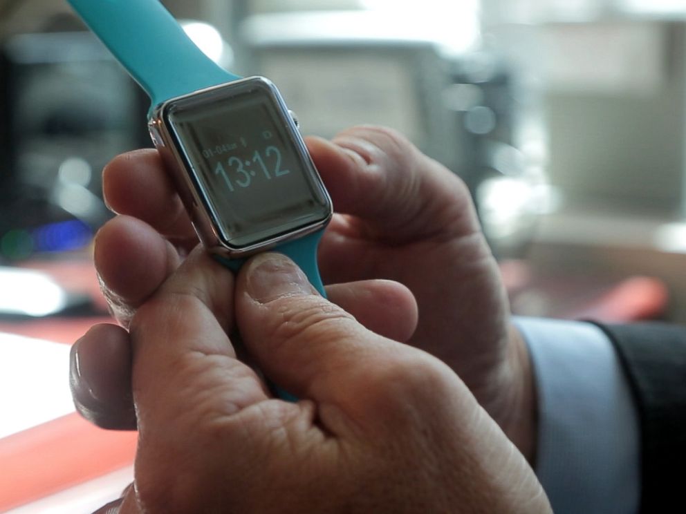 PHOTO: ABC News purchased this knockoff Apple Watch from a Chinese website.