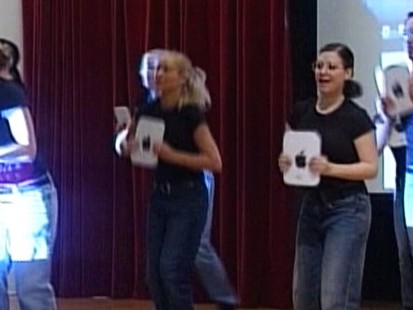 Video: Seton Hill will hand out free iPads to full-time students.