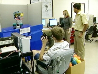 Video: Robot can read emotions and feelings of children with autism.