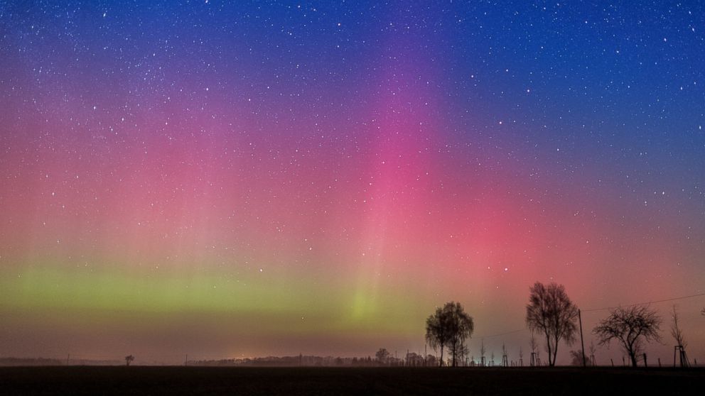 PHOTO: The Northern Lights illuminate the night sky near Lietzen, eastern Germany, in a long-exposure photograph made on March 6, 2016.