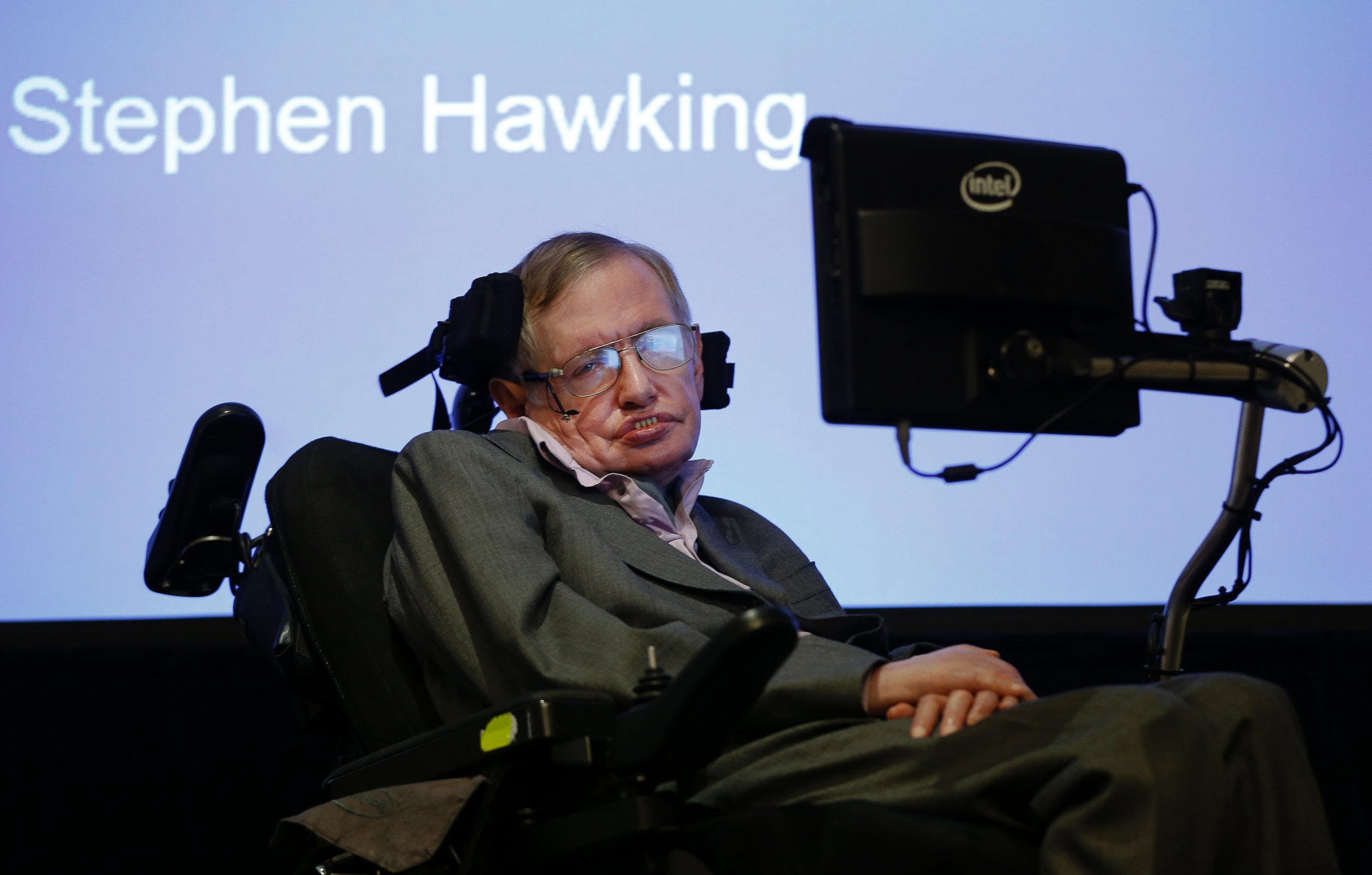 PHOTO: Professor Stephen Hawking during a press conference in London, Dec. 2, 2014.