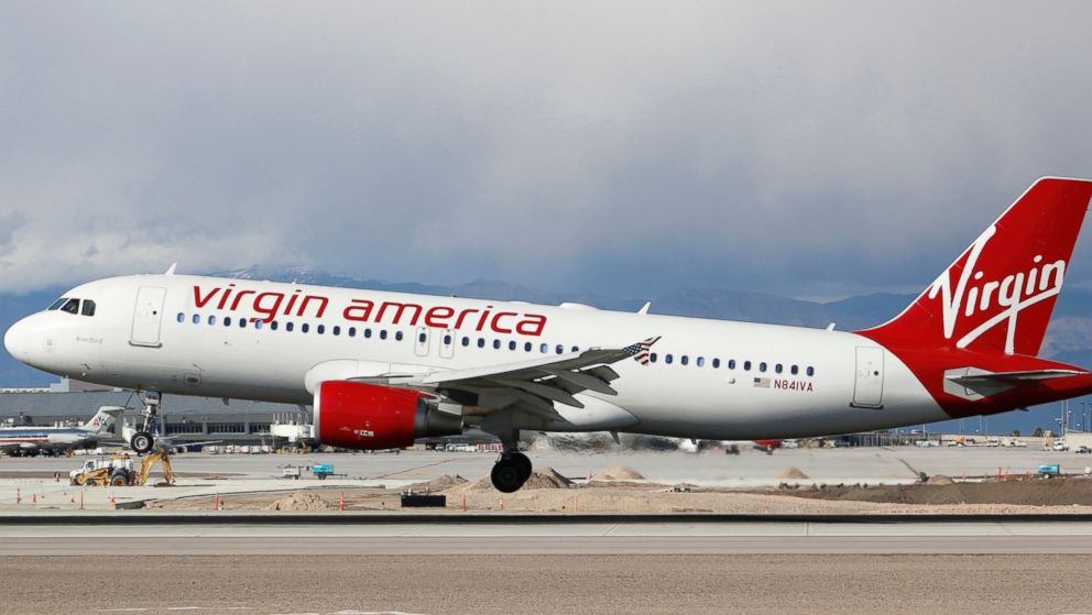An Airbus A320 jetliner belonging to Virgin America lands at McCarran International Airport in Las Vegas, March 2, 2015.