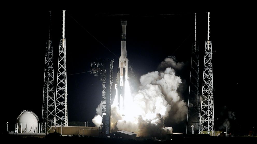 PHOTO: A United Launch Alliance Atlas V rocket carrying the Boeing Starliner on an Orbital Flight Test to the International Space Station lifts off from Space Launch Complex 41 at Cape Canaveral Air Force station, Dec. 20, 2019, in Cape Canaveral, Fla.