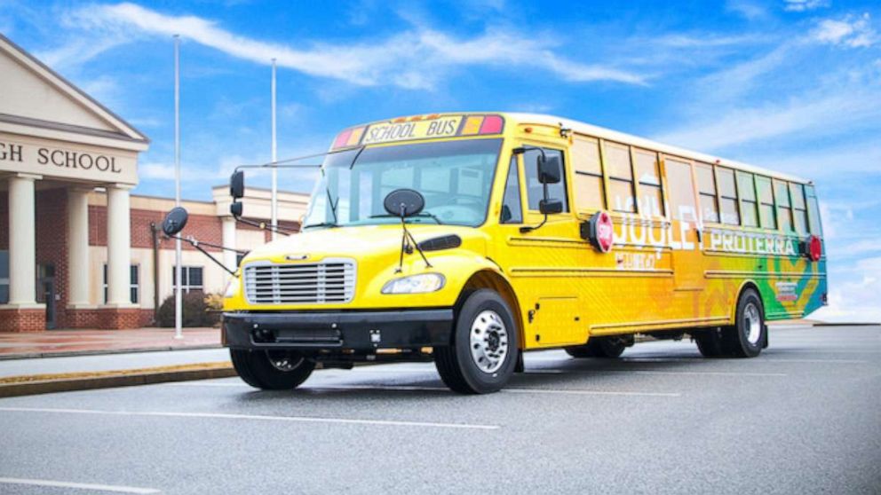 PHOTO: Maryland's Montgomery County Public Schools has announced a contract to replace its diesel buses with electric ones.
