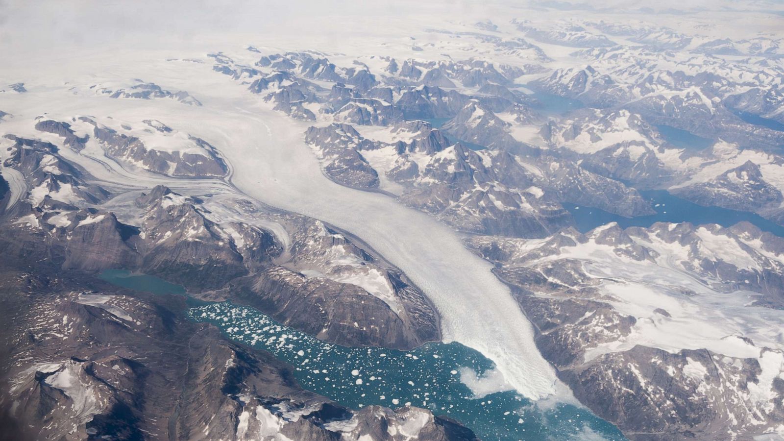 How glacier-fueled floods gouged out Greenland's hidden canyons - ABC News