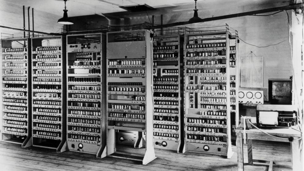 The EDSAC computer (Electronic Delay Storage Automatic Computer) circa 1949. 