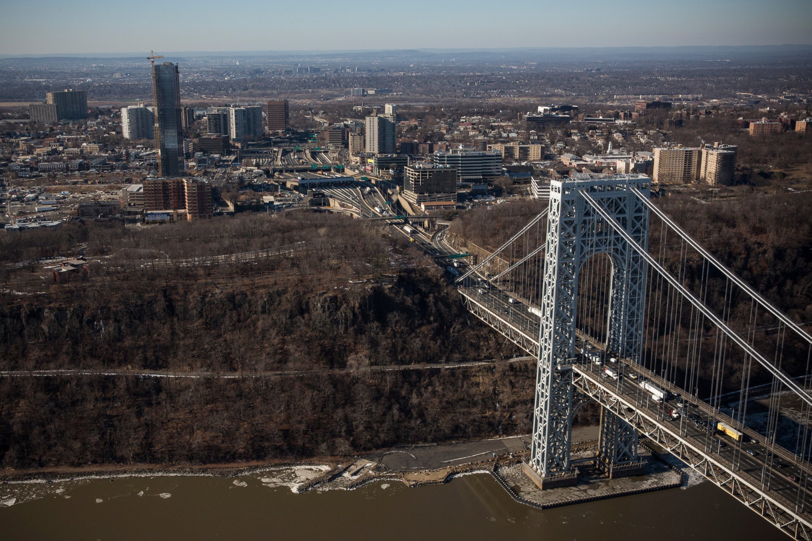 PHOTO: The New Jersey side of the George Washington Bridge, which connects Fort Lee, NJ, and New York City, is seen on Jan. 9, 2014 in Fort Lee, New Jersey. 