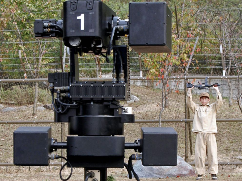 PHOTO: In 2010, South Korean officials announced the installation of several semi-autonomous robotic machine guns along the border with North Korea, similar to this one seen during testing in Cheonan in September, 2006.