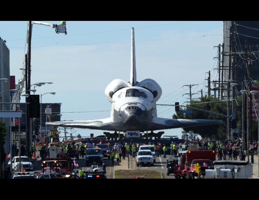 tham quan space shuttle endeavour