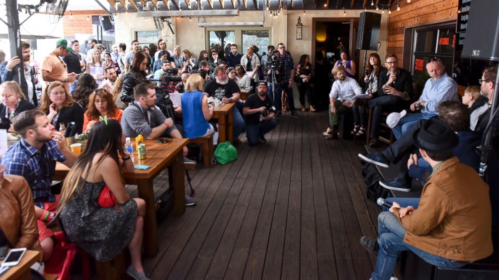 PHOTO: A general view of atmosphere at the Fast Company Grill During SXSW on March 15, 2015 in Austin, Texas.