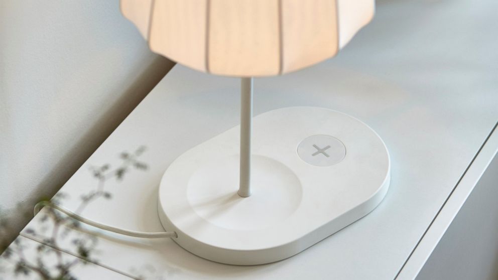 IKEA has announced a range of devices that will allow owners of compatible smartphones to charge their devices by setting them down on a conductive pad.