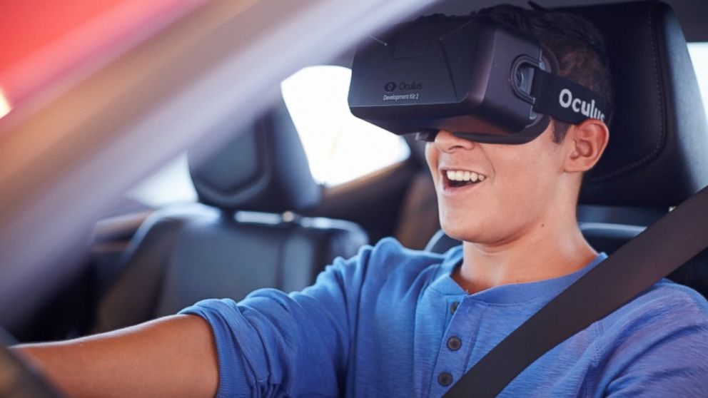 Toyota is using the Oculus Rift virtual reality headset to teach teens and parents about distracted driving.