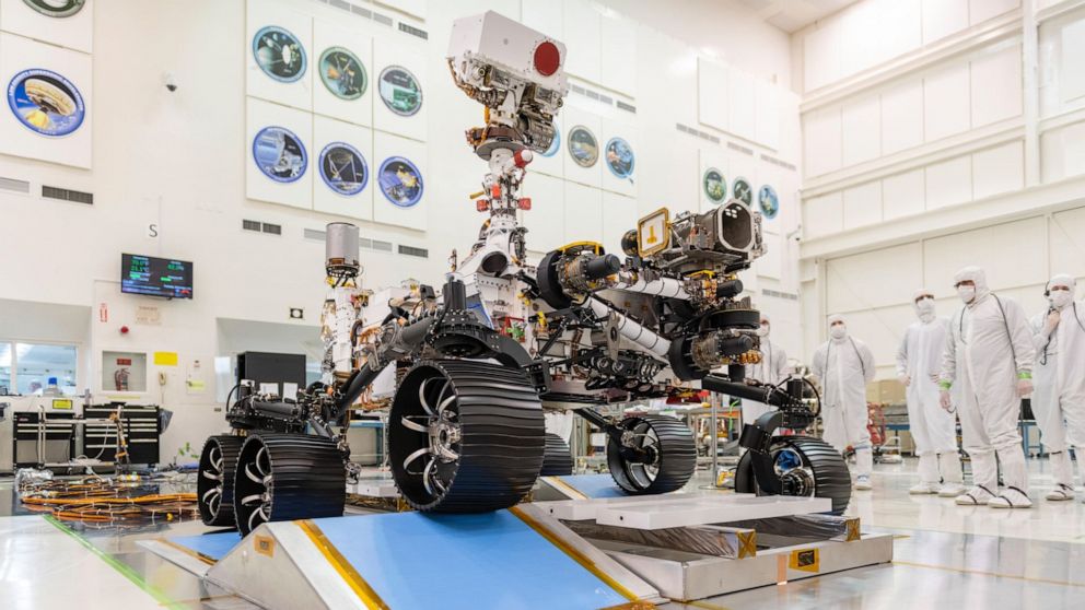 PHOTO: In a clean room at NASA's Jet Propulsion Laboratory in Pasadena, Calif., engineers observed the first driving test for NASA's Mars 2020 rover on Dec. 17, 2019.