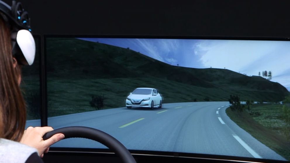 PHOTO: Japanese automaker Nissan unveiled new technology that will allow vehicles to interpret signals from a driver's brain.