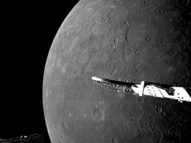 Spacecraft buzzes Mercury's north pole and beams back stunning photos