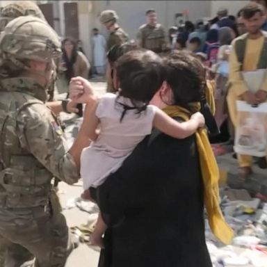 VIDEO: US evacuations underway, conditions deteriorating outside Kabul airport