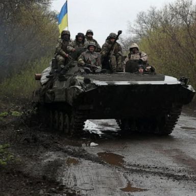 VIDEO: Ukraine pushes to defend eastern front with help from international weapons