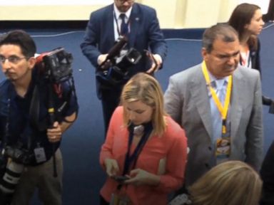 VIDEO: Behind the Scenes With the White House Press Corps in Jamaica and Panama