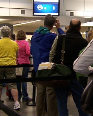 VIDEO: Experts predict 234 million passengers will travel on U.S. airlines this summer.