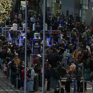 VIDEO: The Points Guy's tips for avoiding a holiday travel nightmare