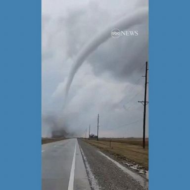 VIDEO: Towering possible tornado spotted as severe storms tear across Midwest