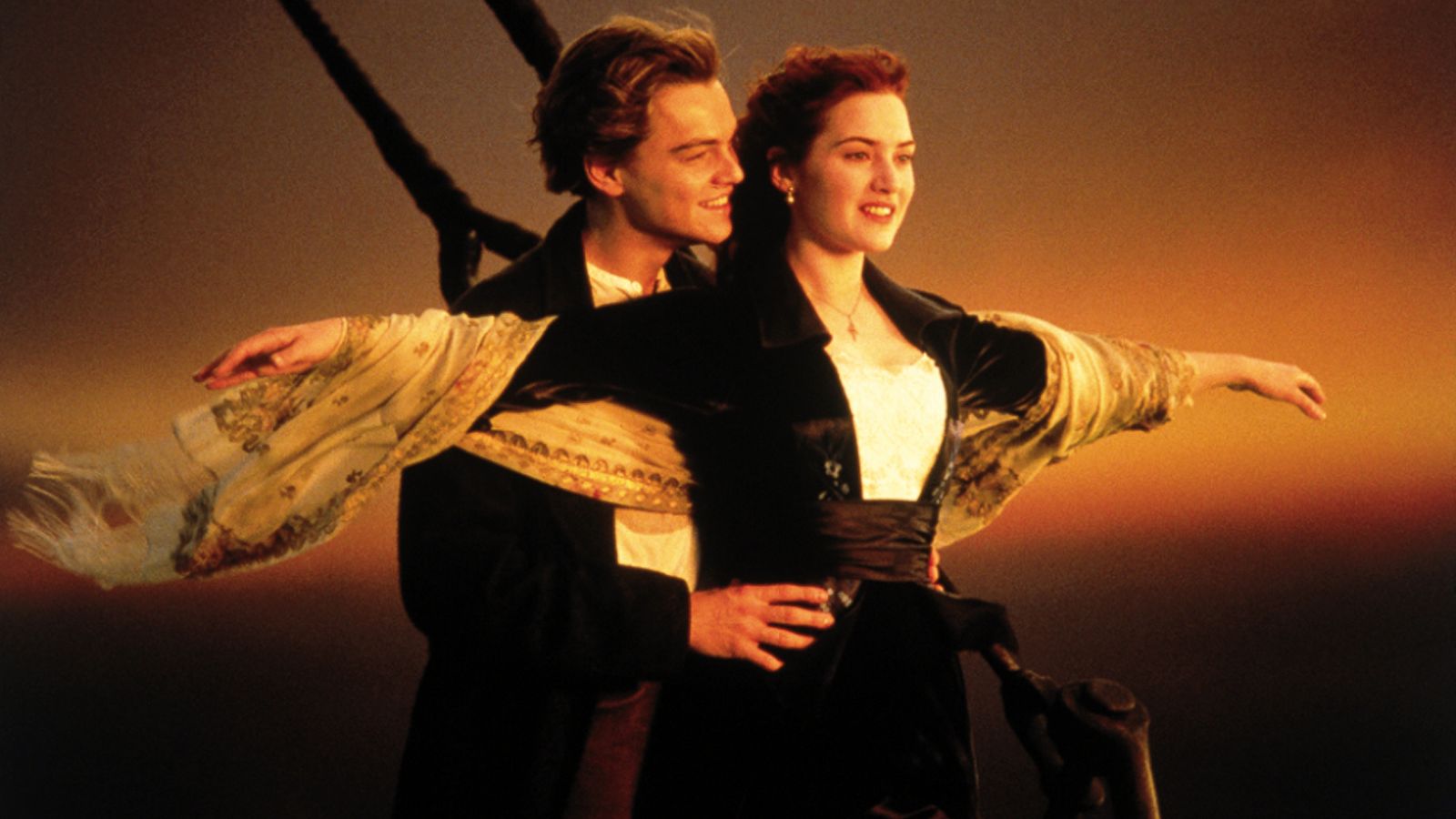 Leonardo DiCaprio Reflects on Filming 'Titanic' With Kate Winslet ...