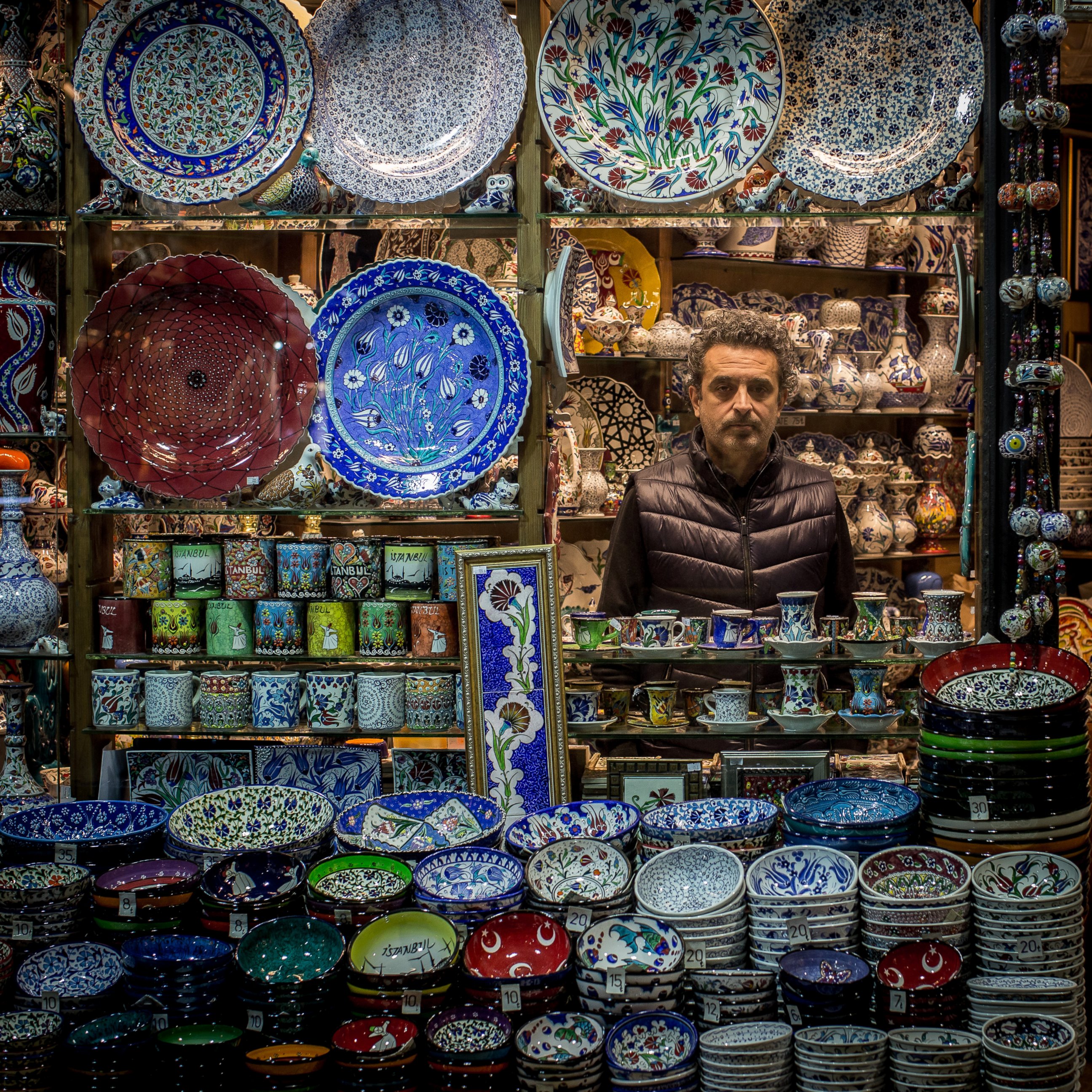 Стамбул базар фото. Grand Bazaar Стамбул. Grand Bazaar Стамбул антикварный рынок. Капалы Чарши в Стамбуле. Гранд базар и Египетский рынок в Стамбуле.