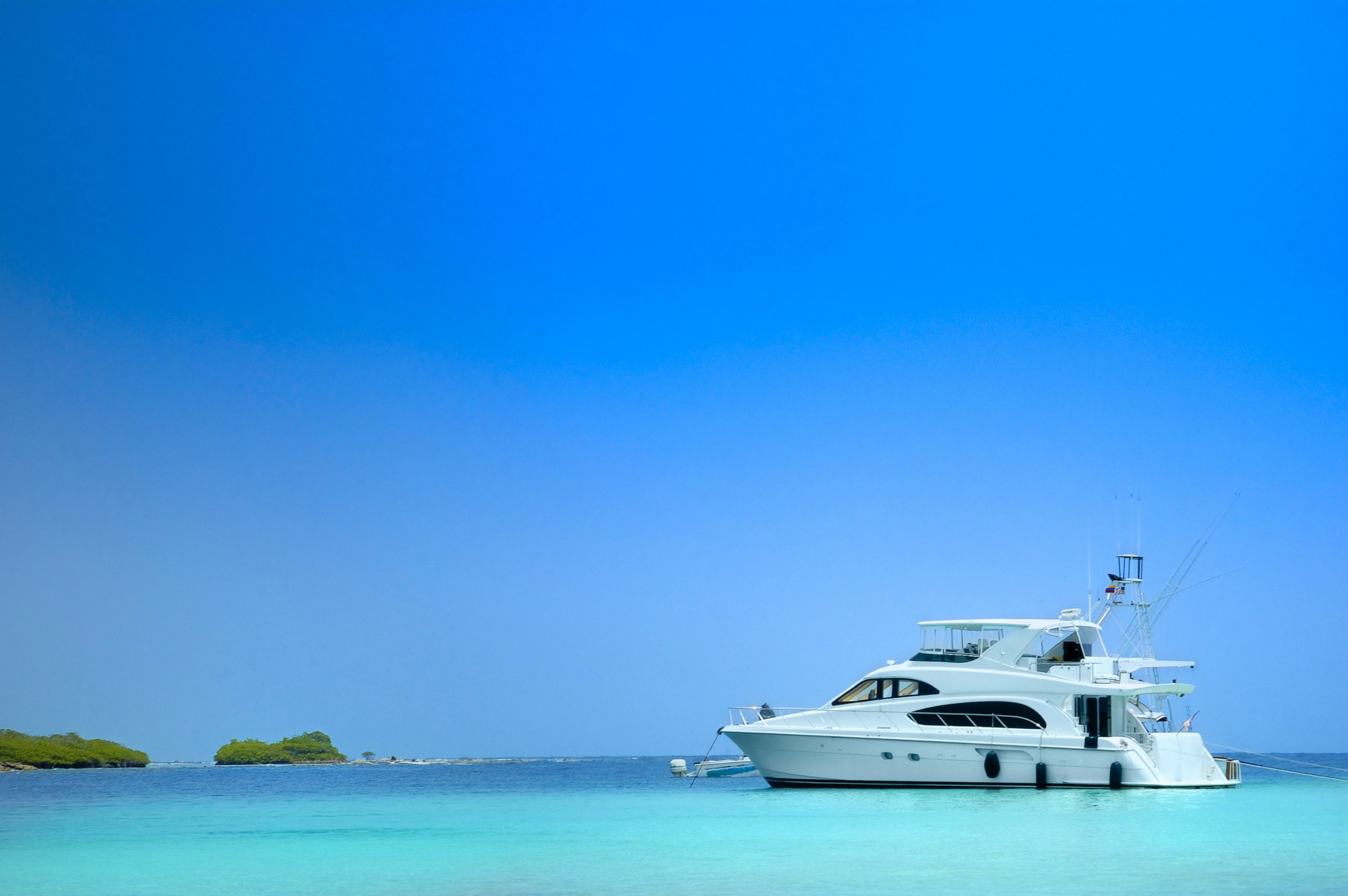 PHOTO: Image of a luxury yacht.