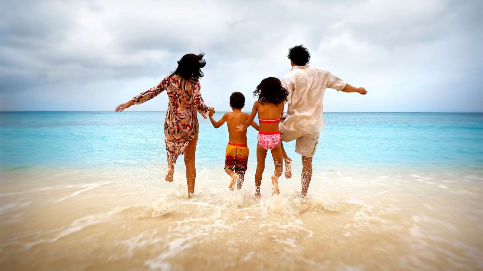 PHOTO: A family enjoys summer vacation in the Carribean in this undated stock photo.