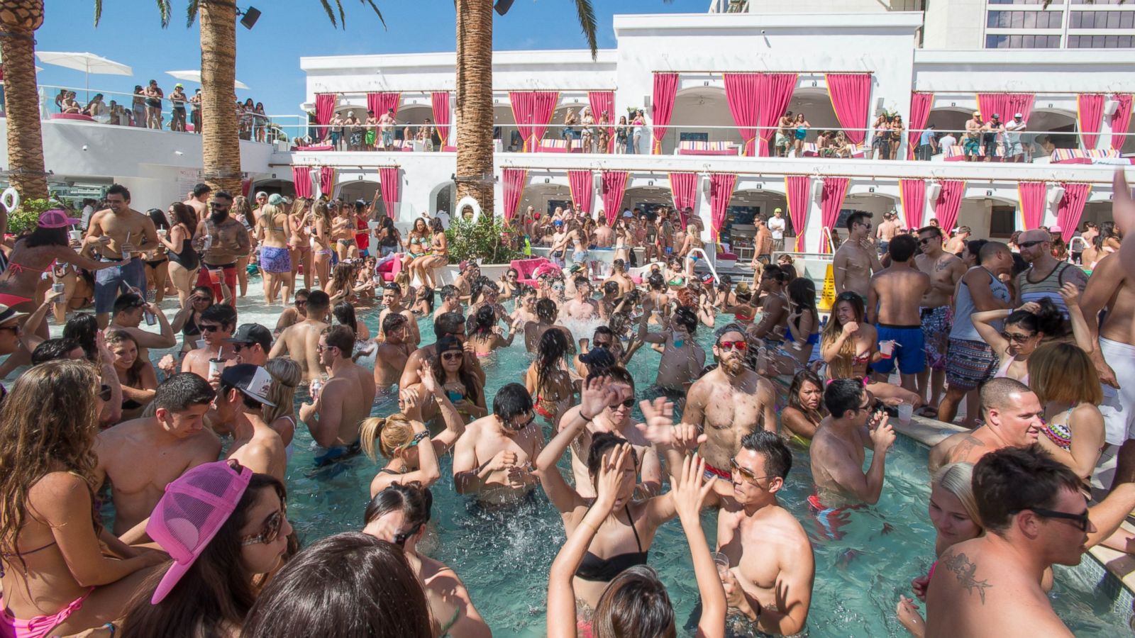Las Vegas pool parties heat up in time for summer