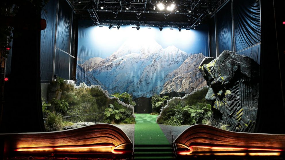 The giant pop-up book of New Zealand, located in Los Angeles.