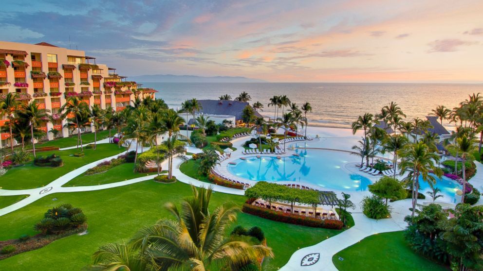 The Grand Velas Resort in Mexico's Riviera Maya (pictured) offers a "billionaire birthday" party.