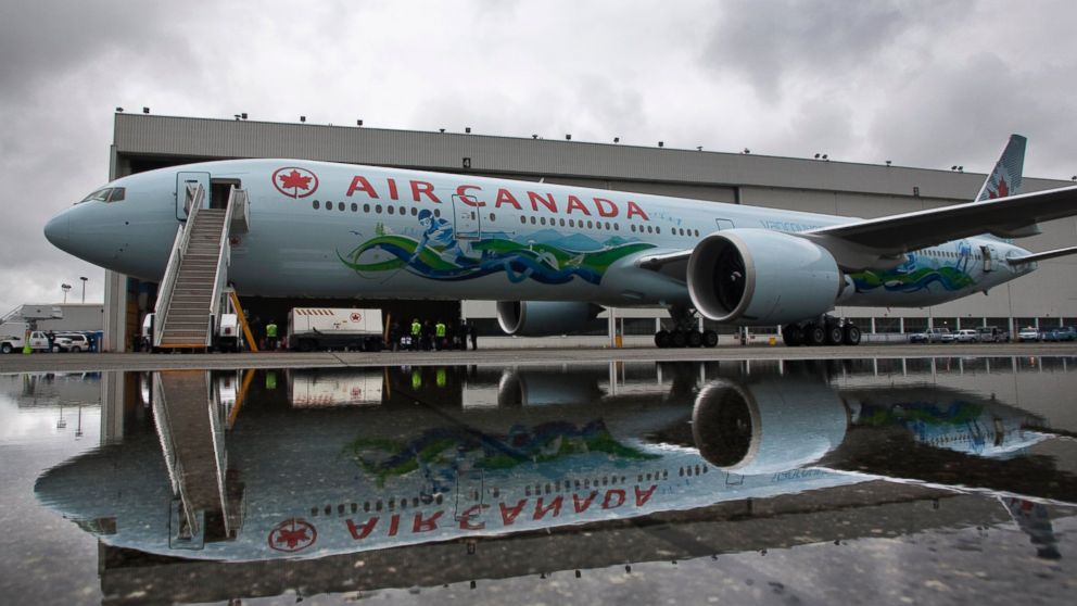 Olympic sponsor Air Canada unveils huge Games ad on Boeing 777