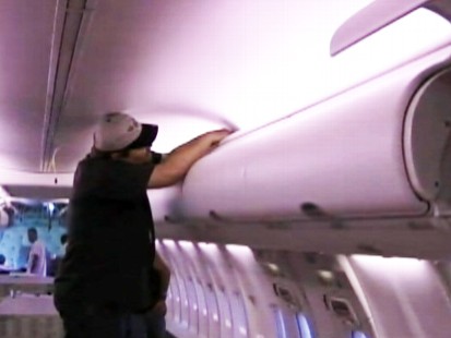 Video: American Airlines remake their 737s.