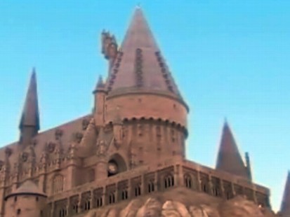 Video: Harry Parry amusement park opens.