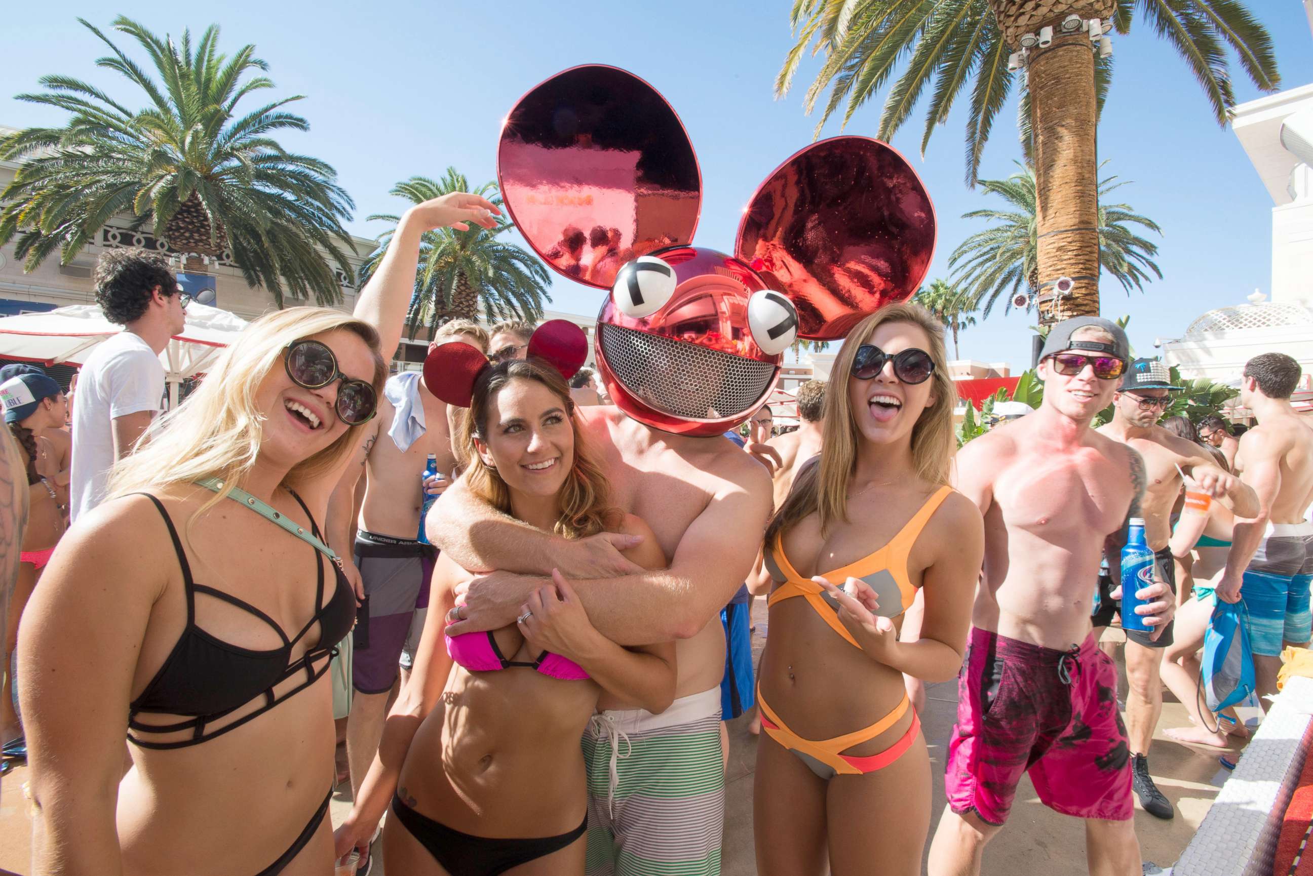 How Temptation Sundays Became Las Vegas's Biggest LGBTQ Pool Party