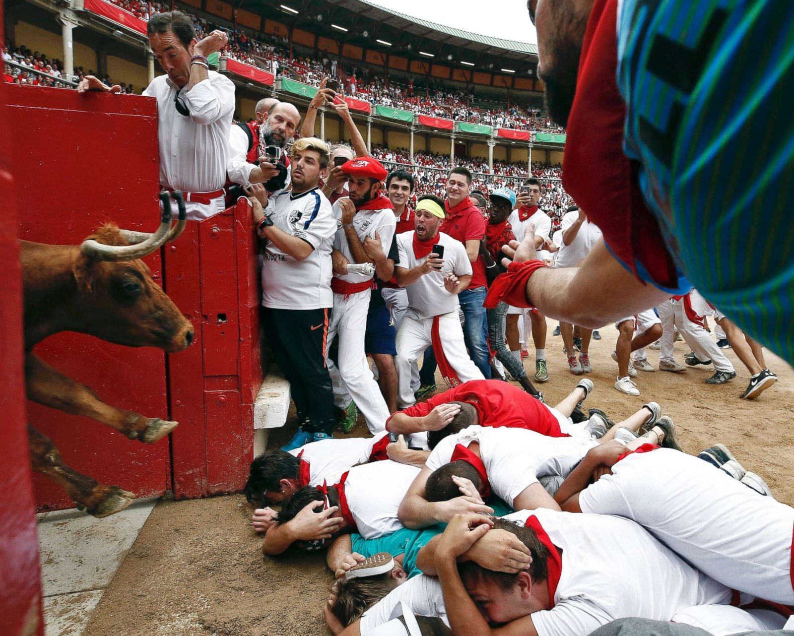 Photos Running Of The Bulls In Pamplona Spain