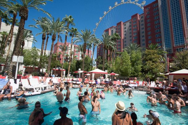 Las Vegas 11 Best Hotel Pools Abc News