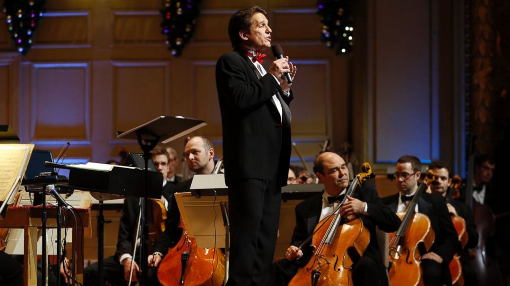 Keith Lockhart speaks to the audience during the opening night of Holiday Pops in Boston on December 4, 2013.