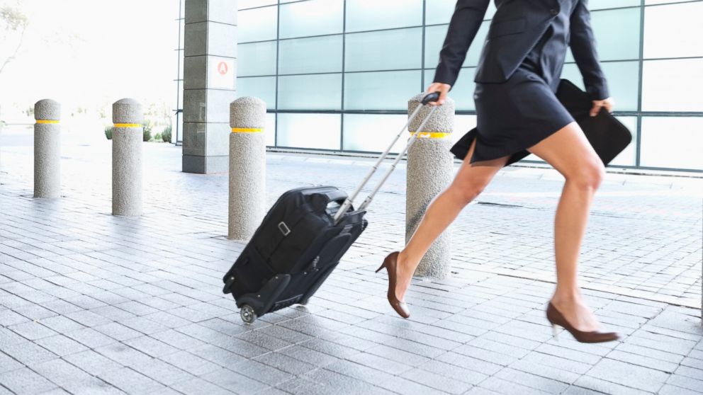 Tips to avoid baggage fees.