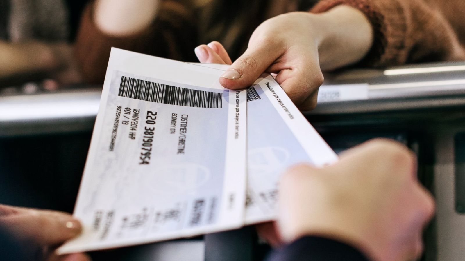 PHOTO: Travelers present boarding passes in an undated stock photo.