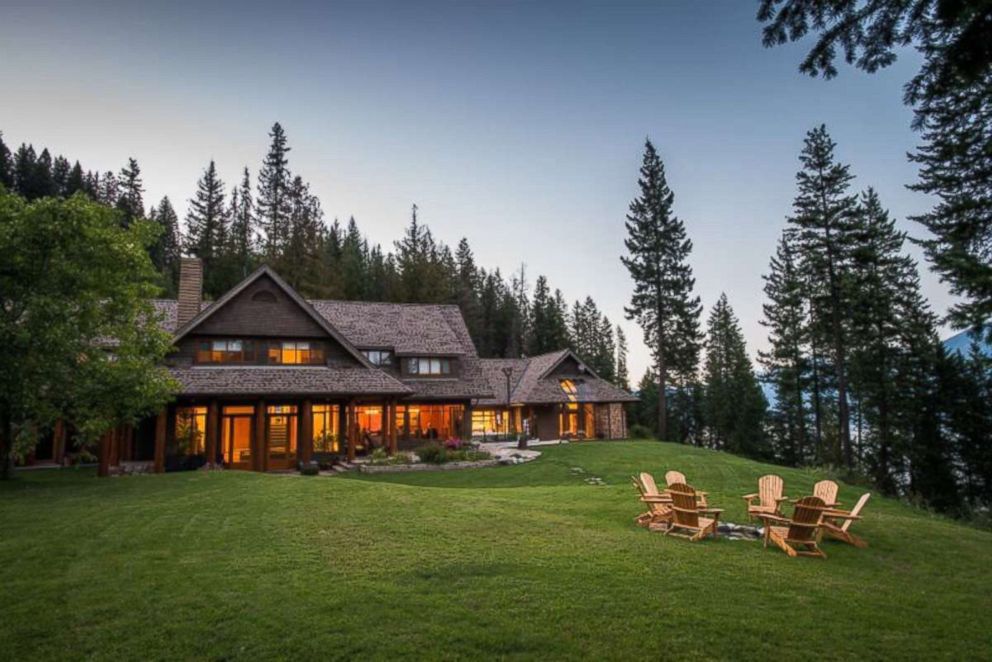 PHOTO: The exterior of Mountain Trek Lodge, British Columbia. 