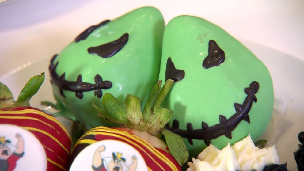 PHOTO: Oogie boogie chocolate covered strawberries are served at Steakhouse 55.
