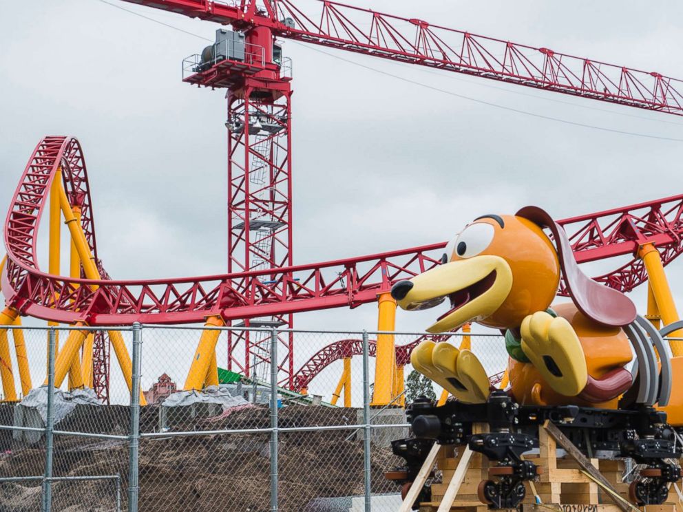 download hollywood studios slinky dog dash