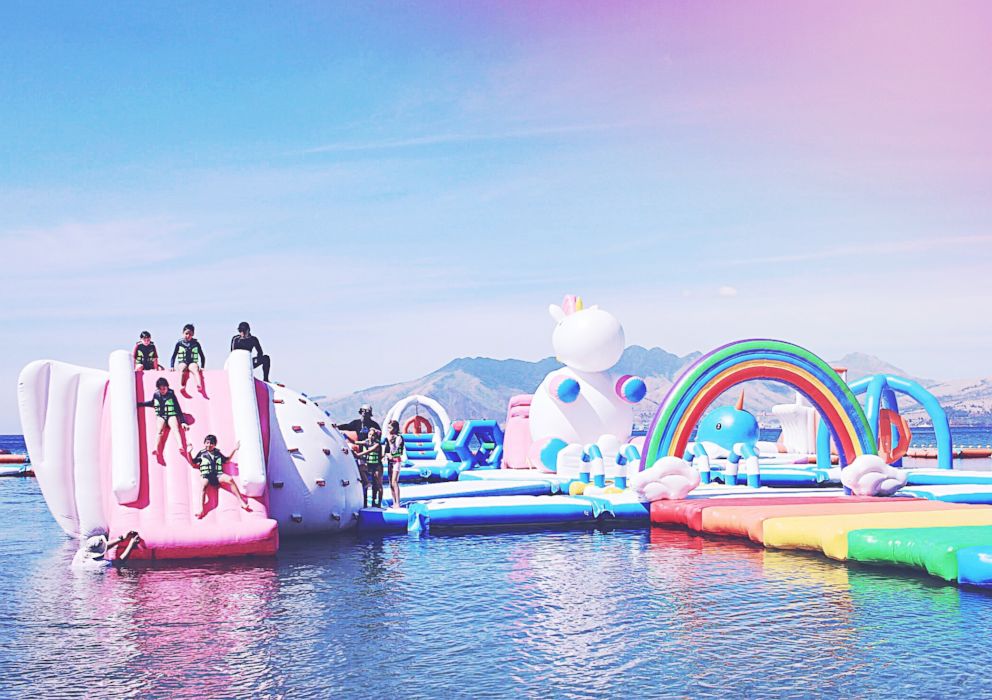 PHOTO: The Inflatable Island in the Philippines is the largest floating playground in Asia.