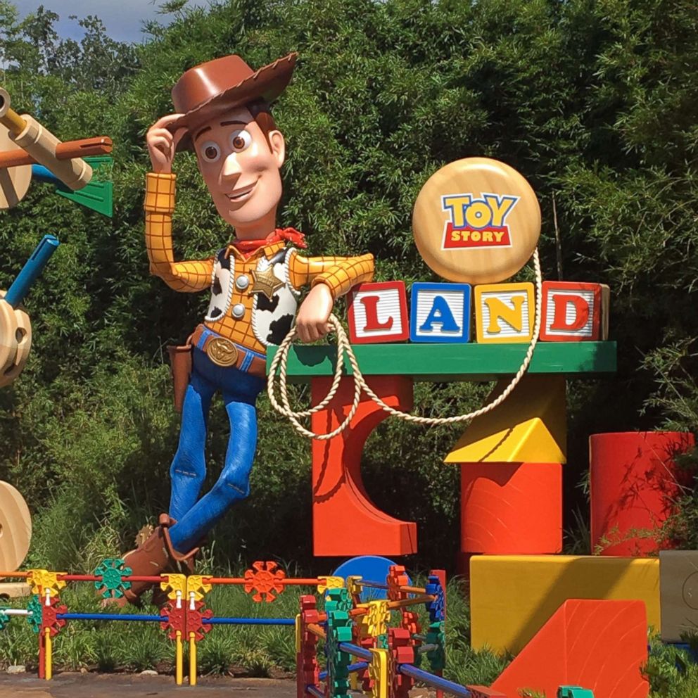 VIDEO: Everything you need to know about Toy Story Land from someone who's been there