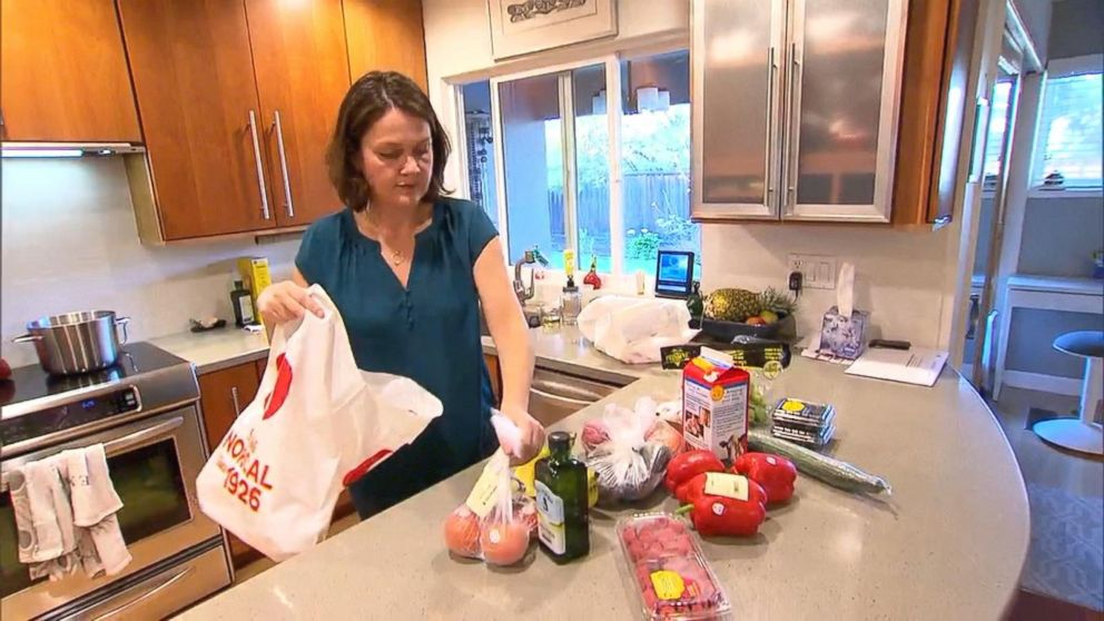 PHOTO: Jo Enders unpacks produce from an Amazon Prime Now grocery delivery order for "GMA." 