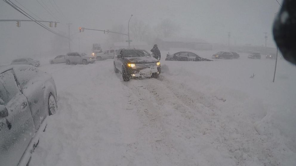 Video Massive Snow Storm Brings Travel To Standstill - Abc News