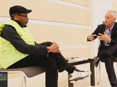 VIDEO: From the NYPD to the non-reality of a post-racial America to President Obama, Spike Lee calls it like he sees it as he shares his thoughts with Jorge Ramos.